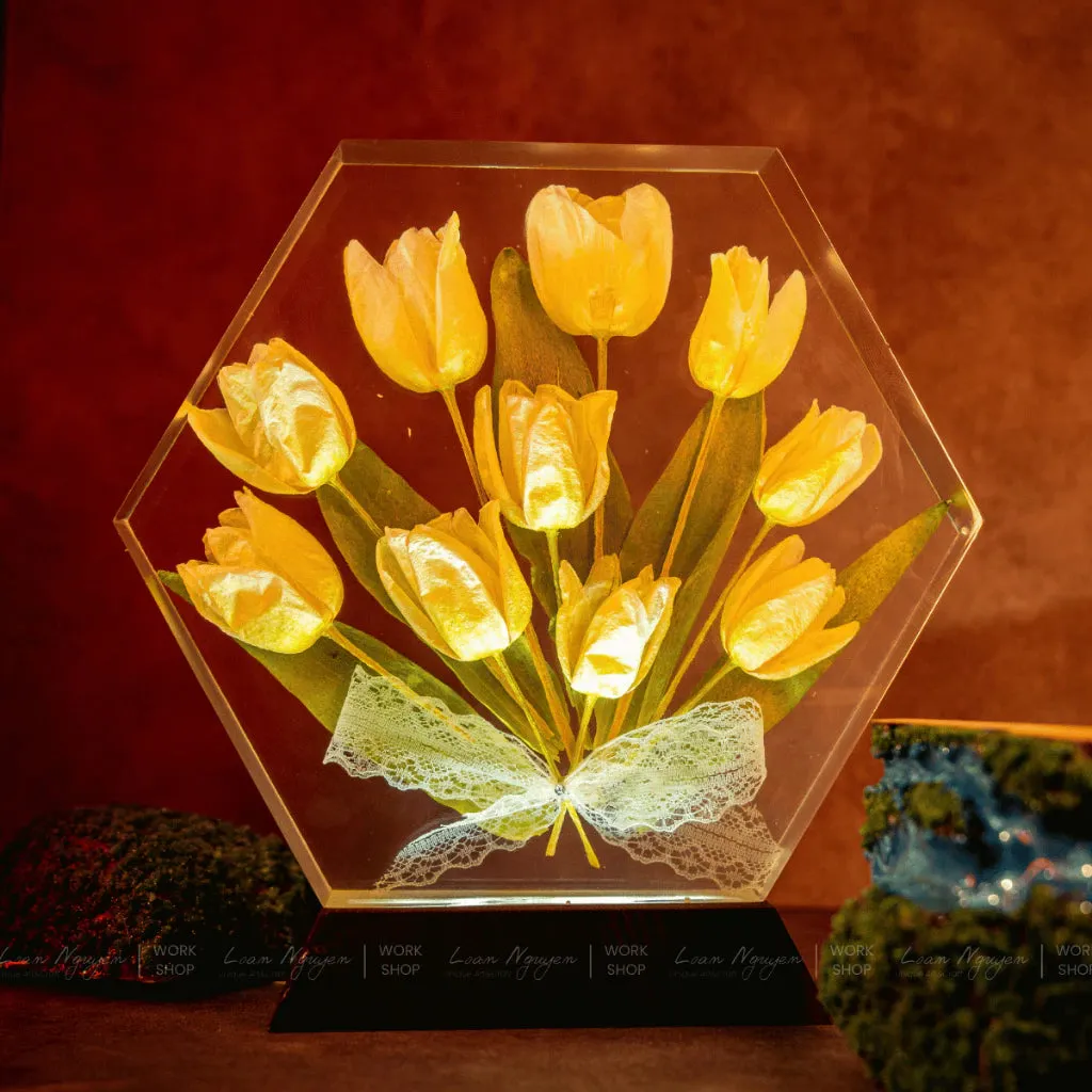 Real Tulip Flower Night Light, Artificial Flowers, Desk Decoration for Study and Bedroom, Handcrafted, Perfect for Gifts