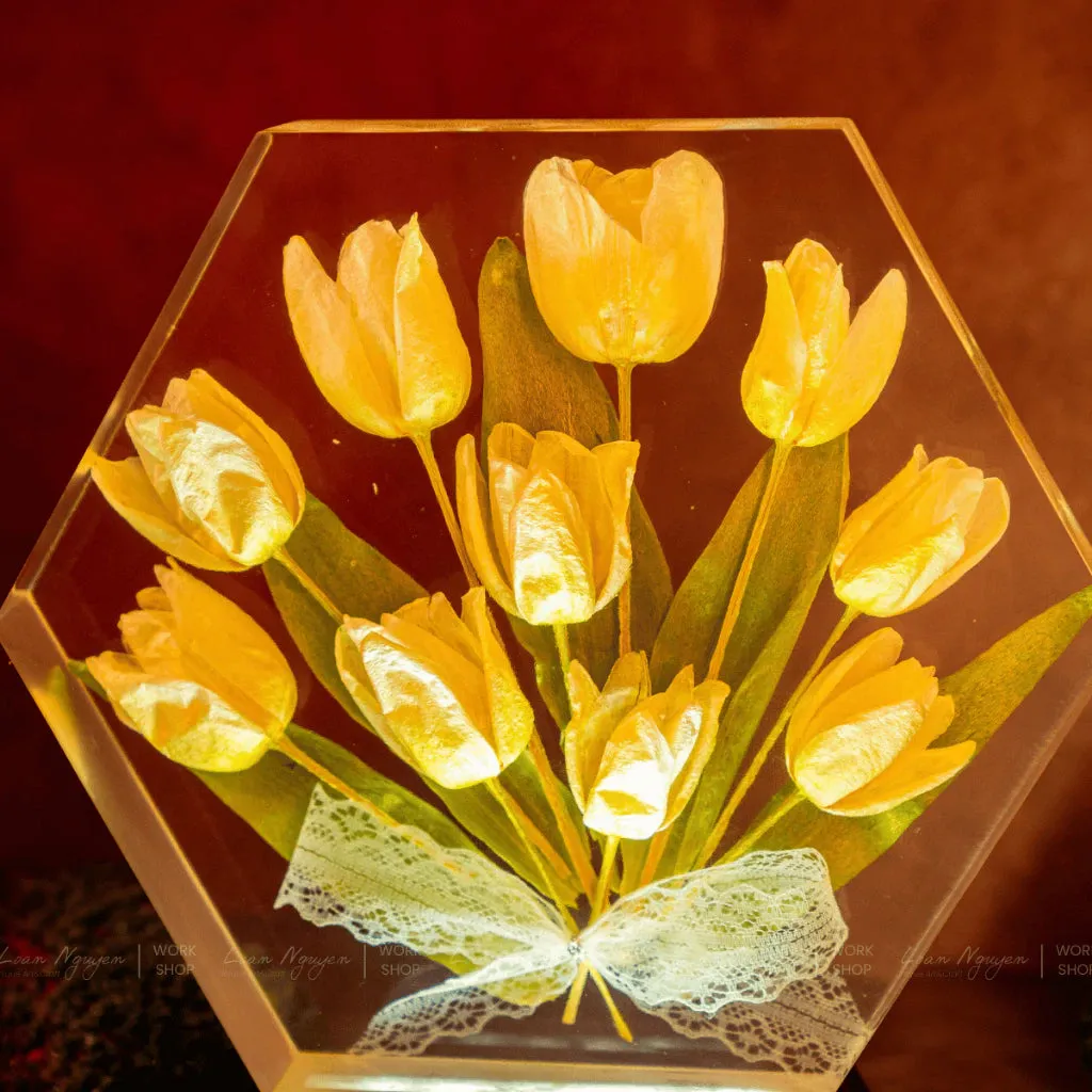 Real Tulip Flower Night Light, Artificial Flowers, Desk Decoration for Study and Bedroom, Handcrafted, Perfect for Gifts