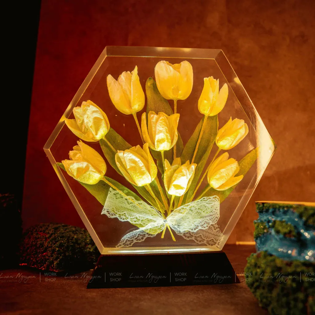 Real Tulip Flower Night Light, Artificial Flowers, Desk Decoration for Study and Bedroom, Handcrafted, Perfect for Gifts