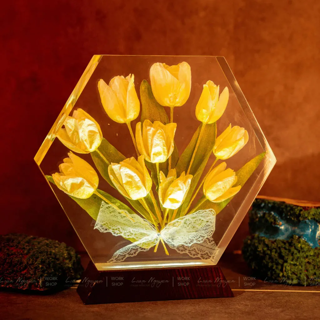 Real Tulip Flower Night Light, Artificial Flowers, Desk Decoration for Study and Bedroom, Handcrafted, Perfect for Gifts