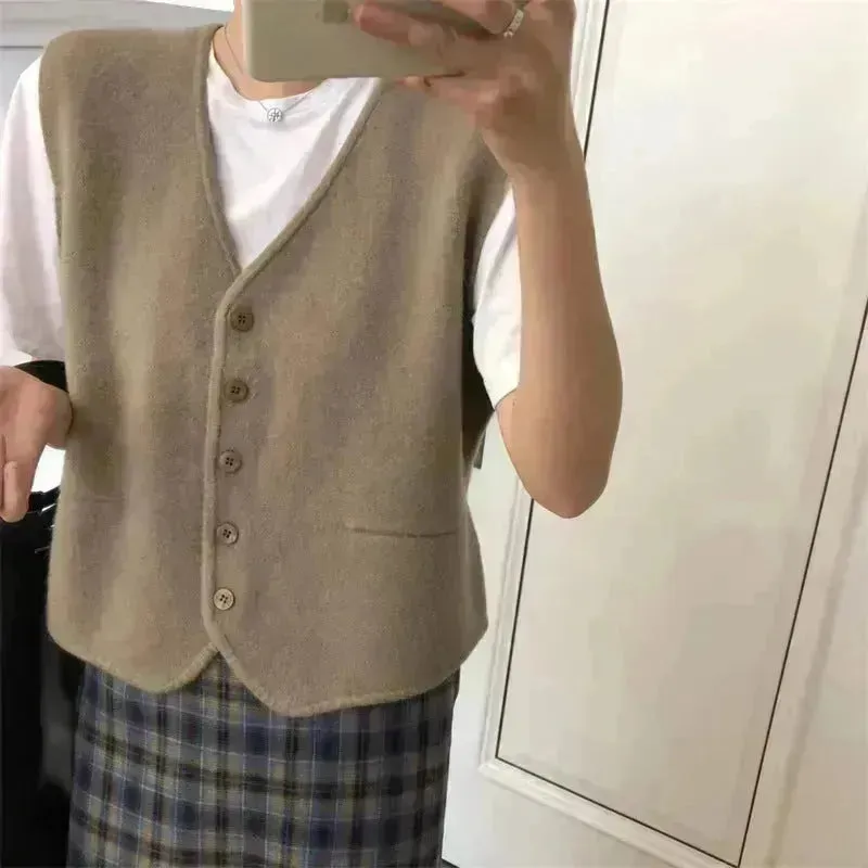 Women Sleeveless V-neck Button Down Knitted Vest Cardigan